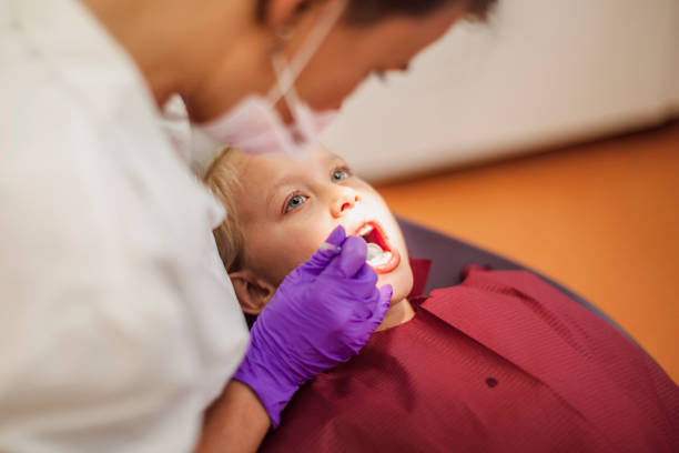 Best Emergency Tooth Extraction in Traverse City, MI
